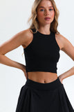 Siyah Fitted Halter Yaka Fitilli Crop Esnek Örme Atlet