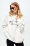 Kadın Beyaz Oversize Kapüşonlu Sweatshirt